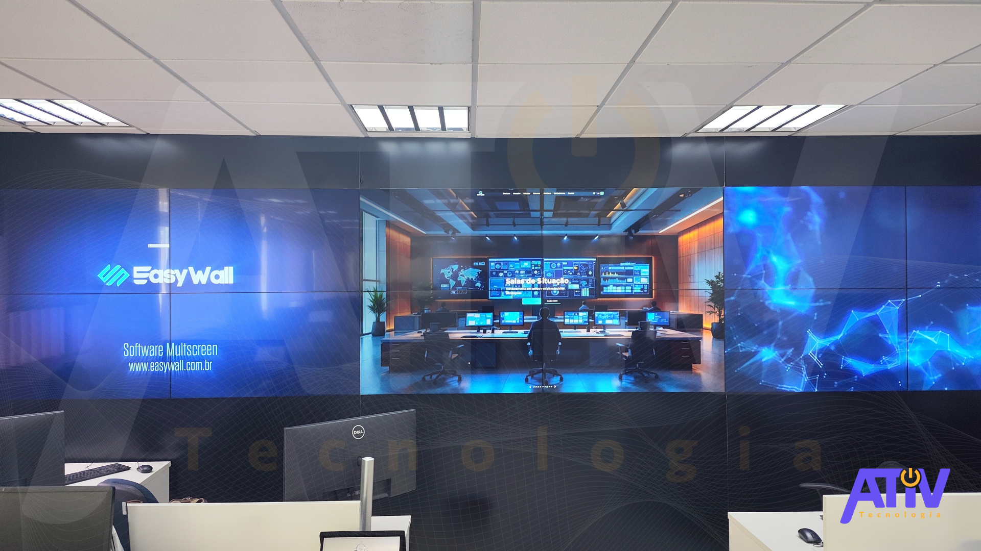 Sala de Controle Industrial